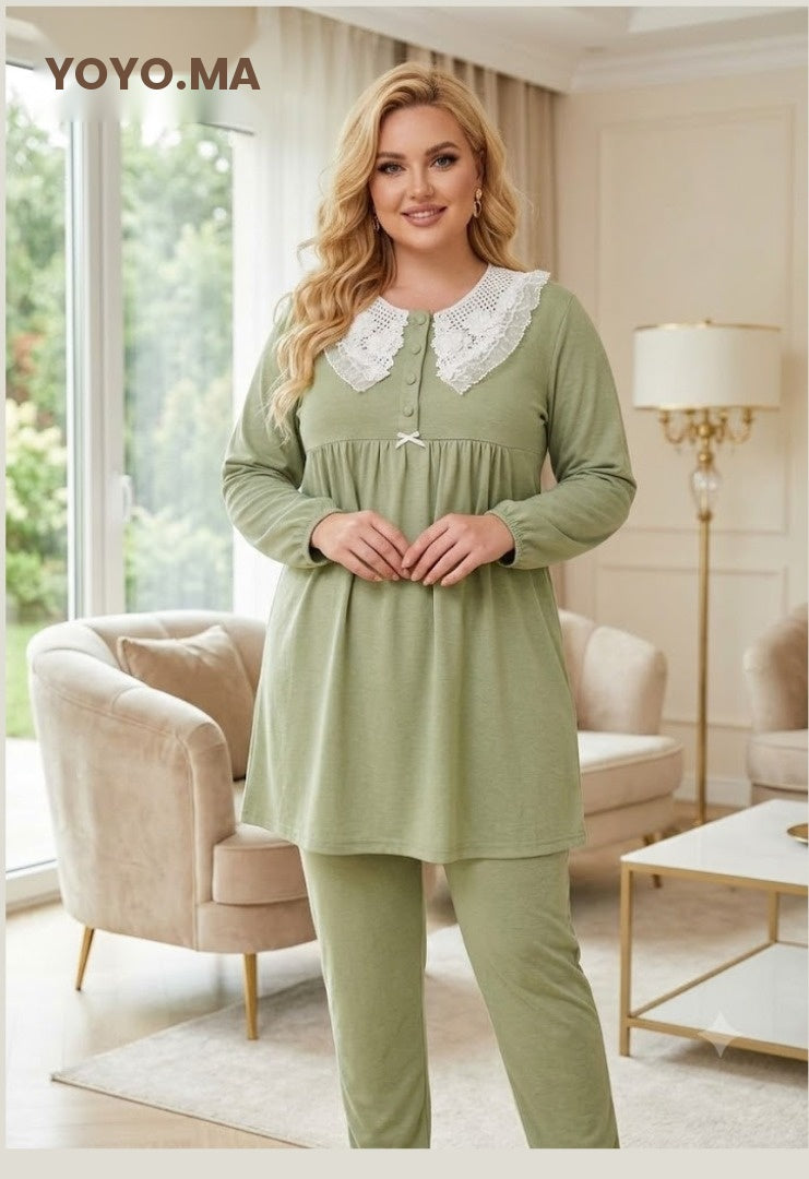 طقم شتوي أنيق من قطعتين للمنزل والنوم، بتصميم ناعم ومريح يناسب المقاسات الكبيرة، من علامة YOYO.MA.