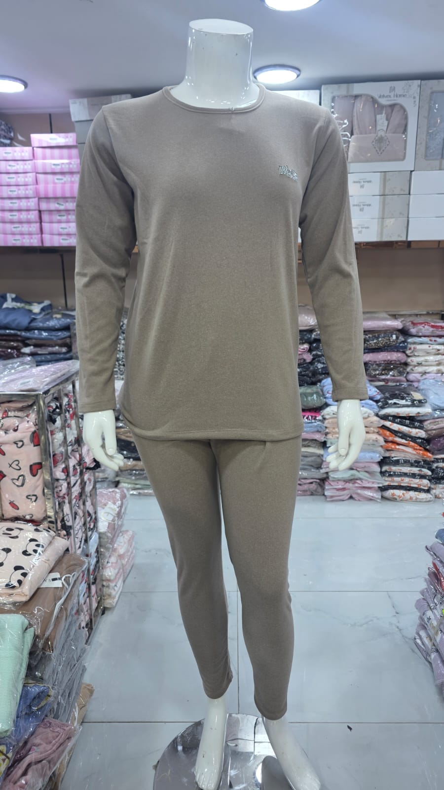 طقم دافىء