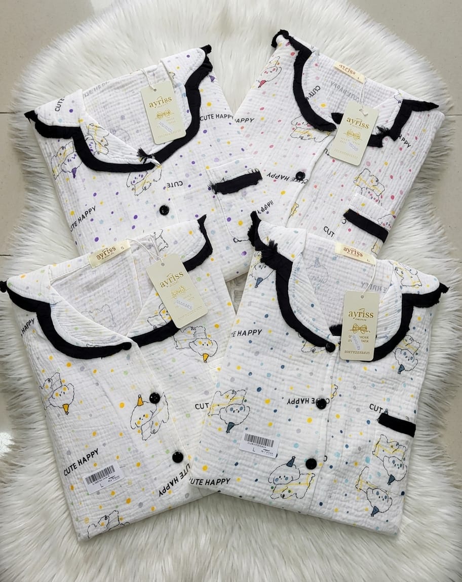بيجامة نسائية بياقة ورسمات كرتونية لطيفة - أوف وايتPyjama pour femme à col chemise et motifs cartoon mignons - Blanc cassé